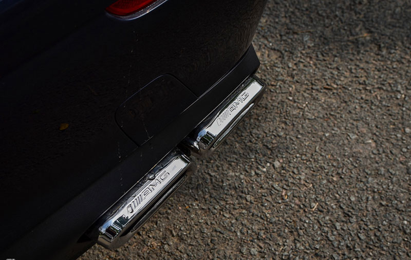 Mercedes-Benz E200 độ bodykit E63 S hầm hố tại Việt Nam